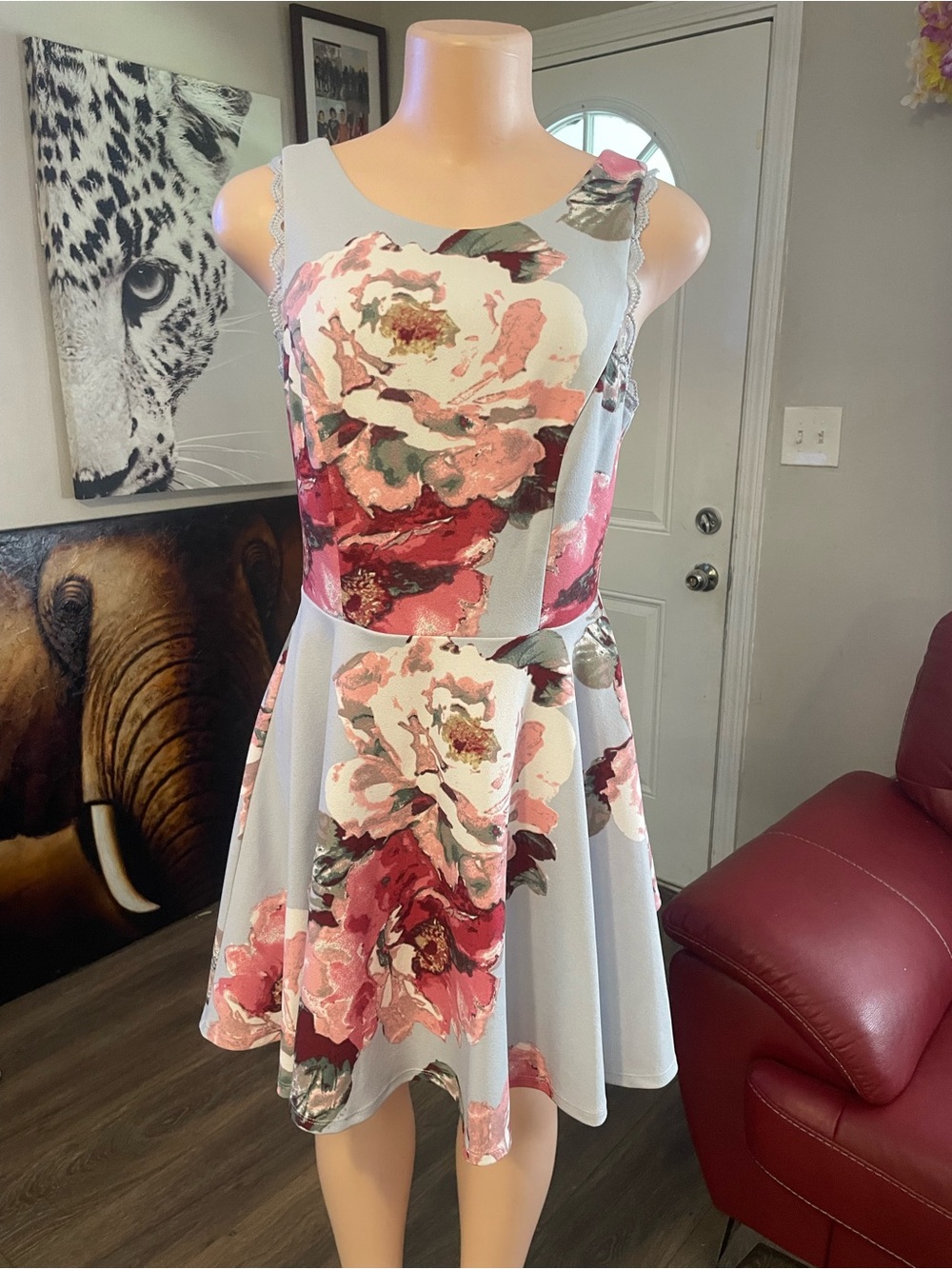 City Studio Floral Fit-and-Flare Dress in Soft Gray with Pink Blooms Sleeve lace